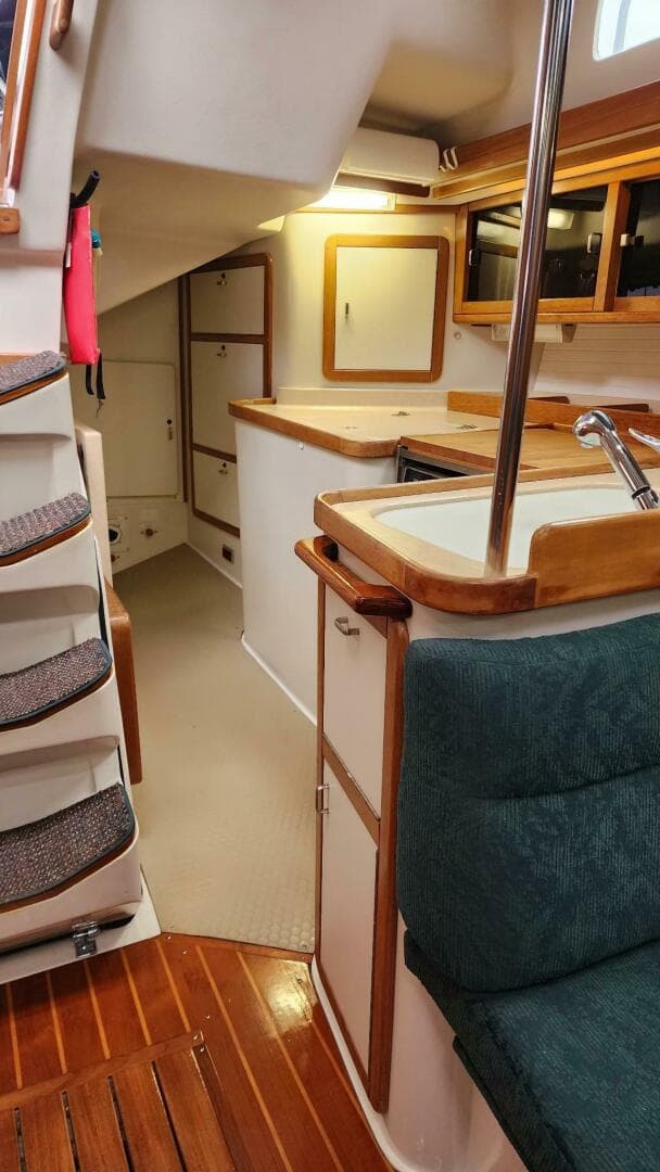 1998 Catalina 42 mark II