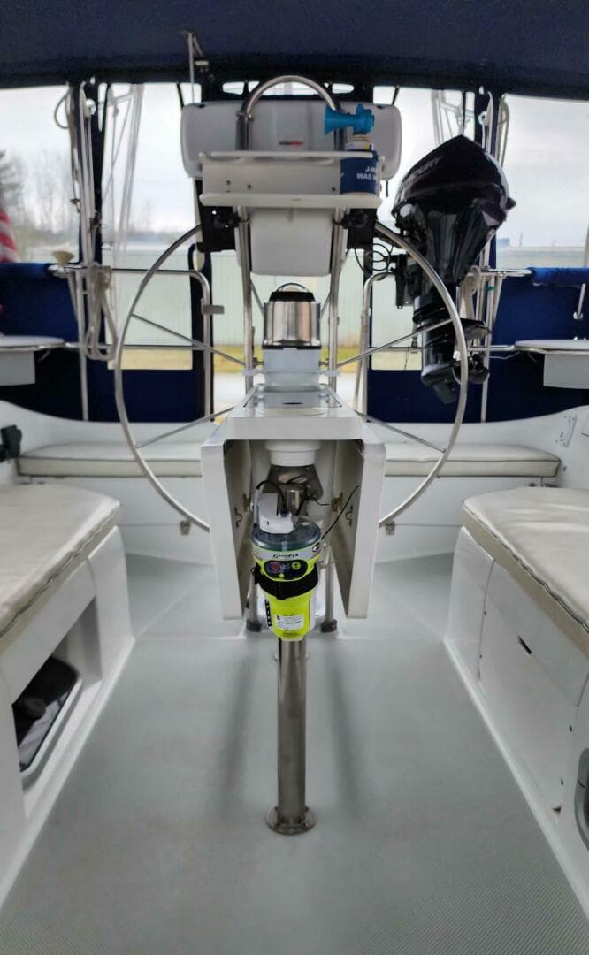 1998 Catalina 42 mark II