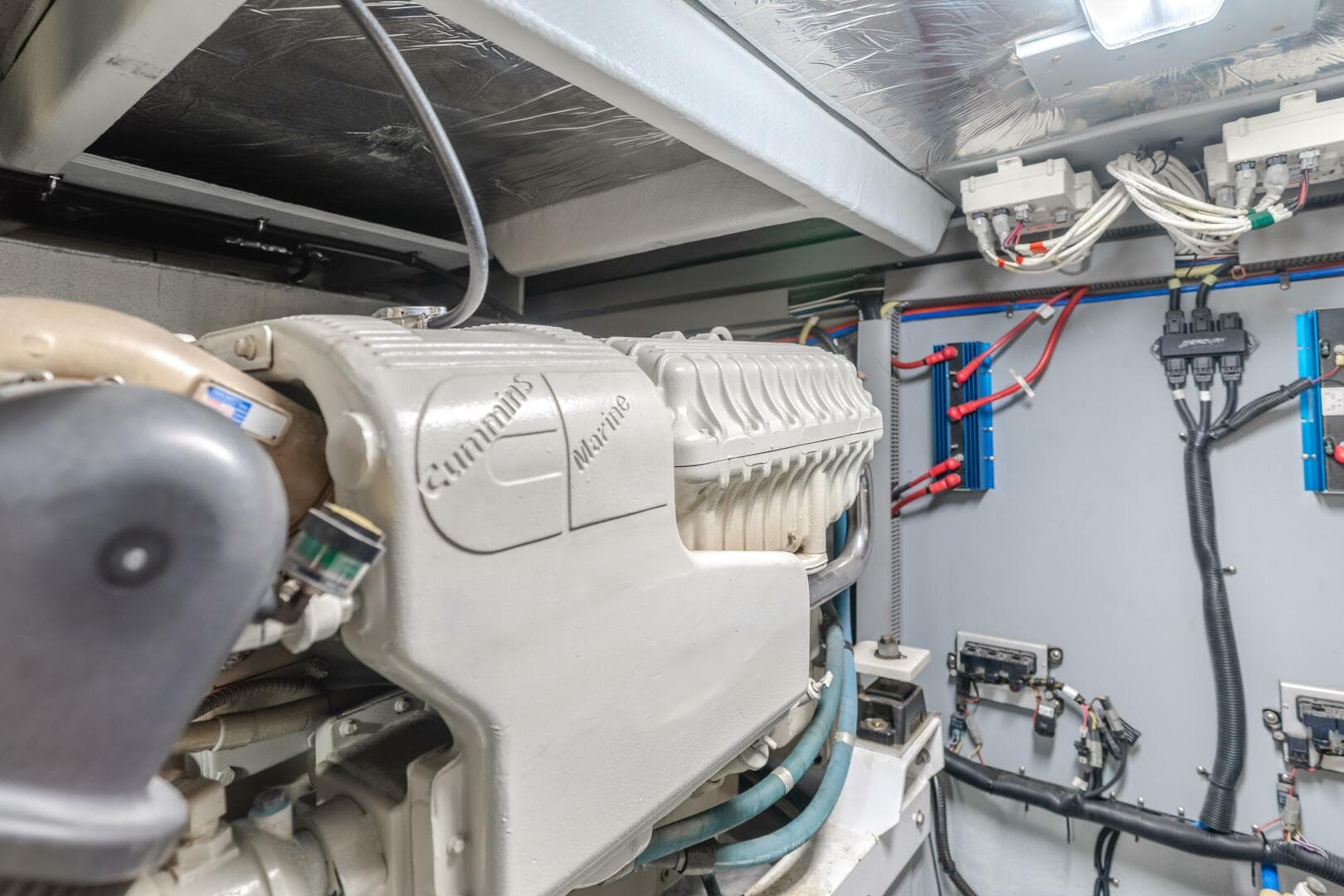 2004 Meridian 540 Pilothouse