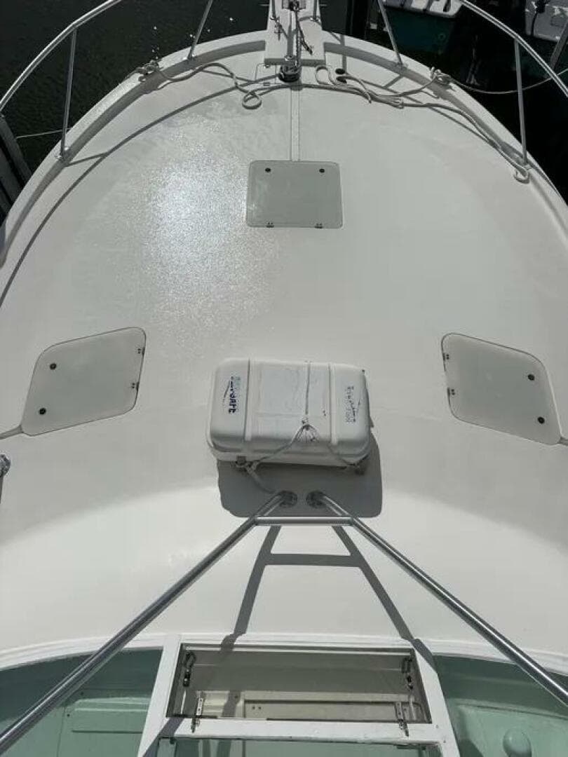 2002 Luhrs Express 36