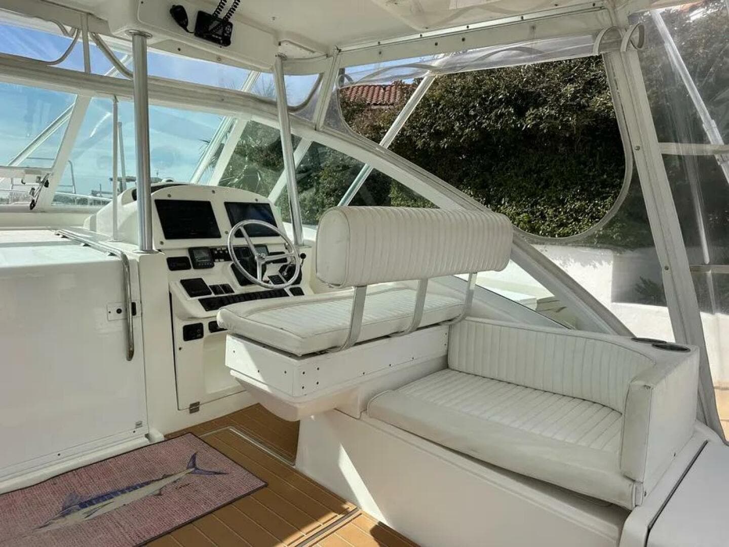 2002 Luhrs Express 36