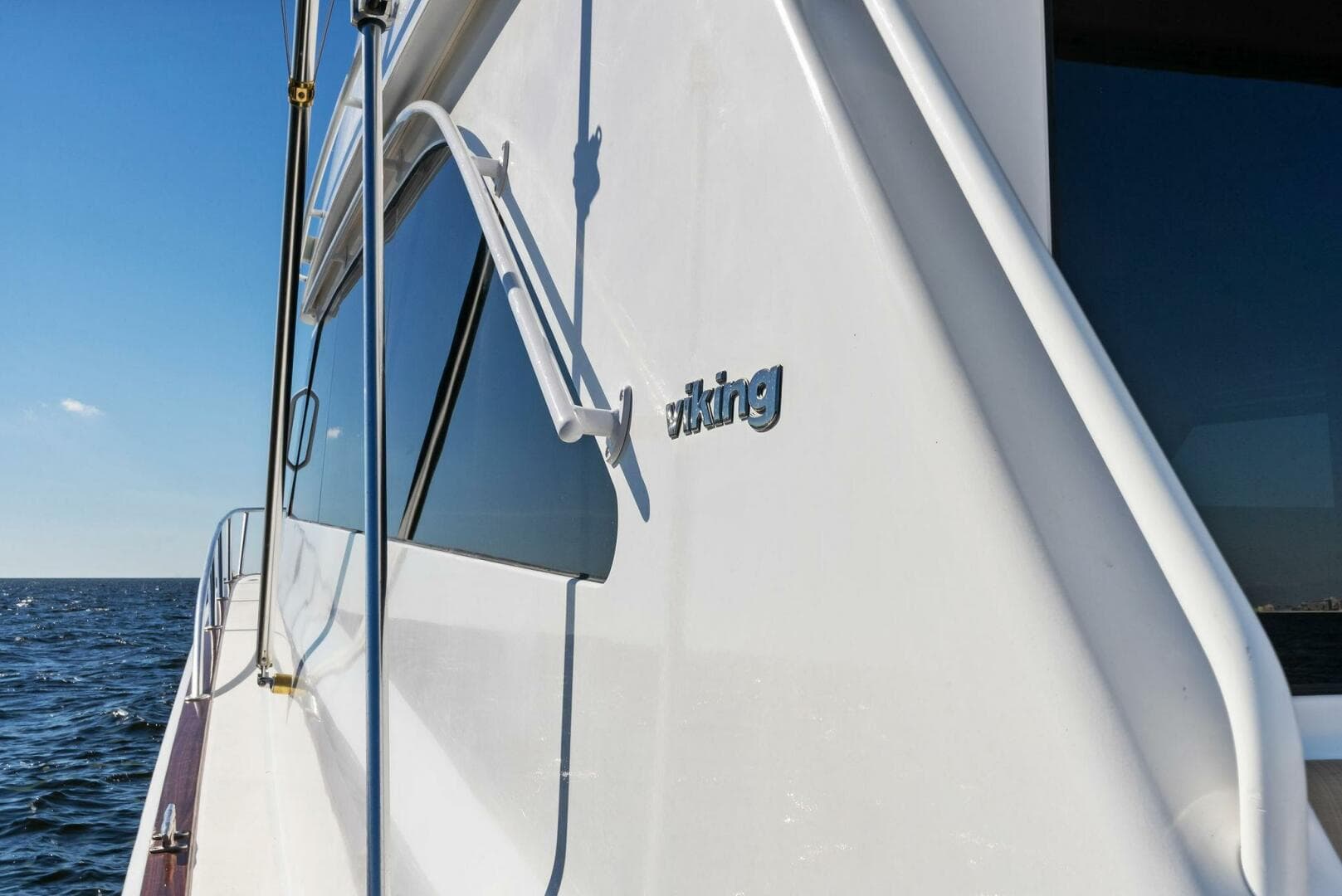 2002 Viking 65 Convertible 'Cajun Queen'