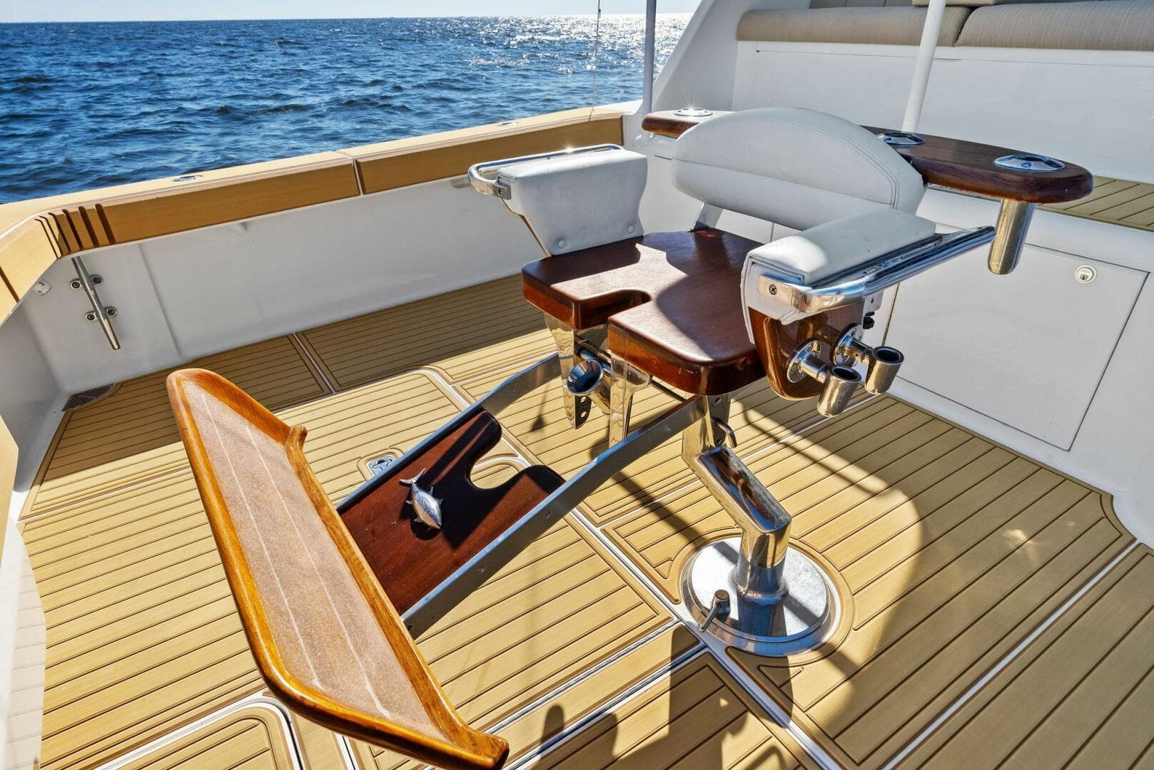 2002 Viking 65 Convertible 'Cajun Queen'