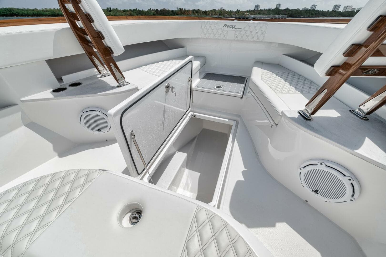 2024 Front Runner 47 CC