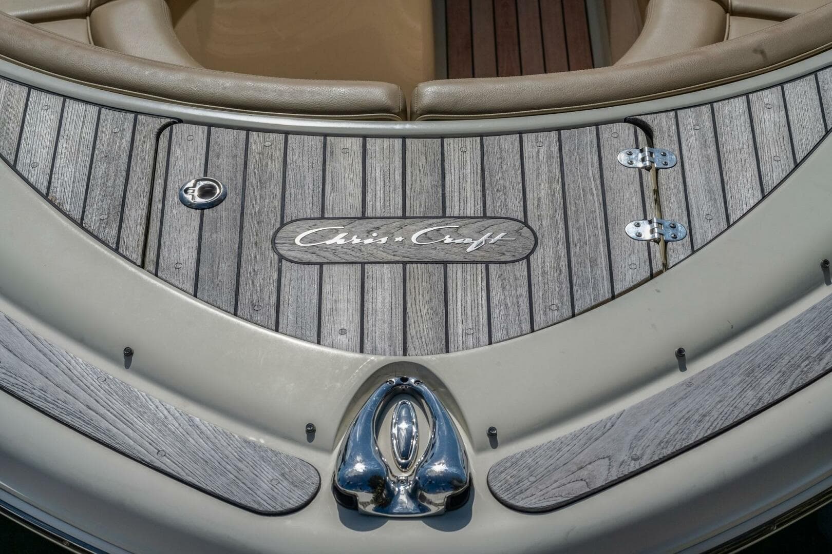 2013 Chris-Craft Launch 32