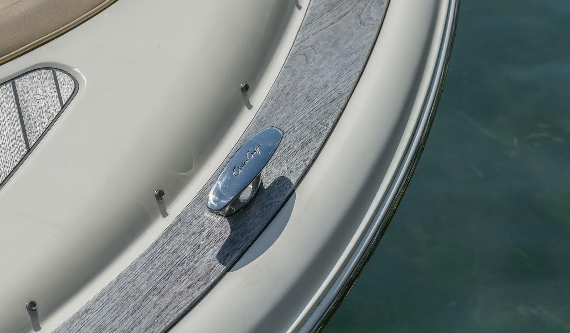 2013 Chris-Craft Launch 32