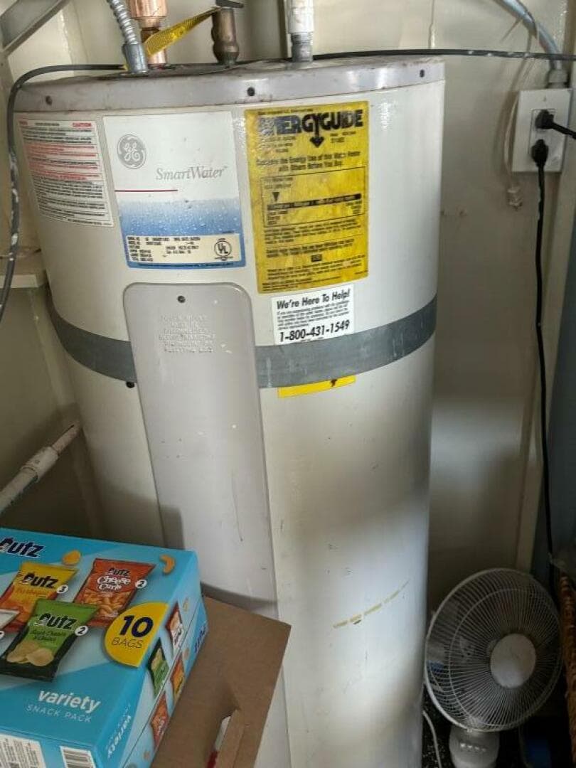 1984 Custom Vinette 99 Paddle Wheel