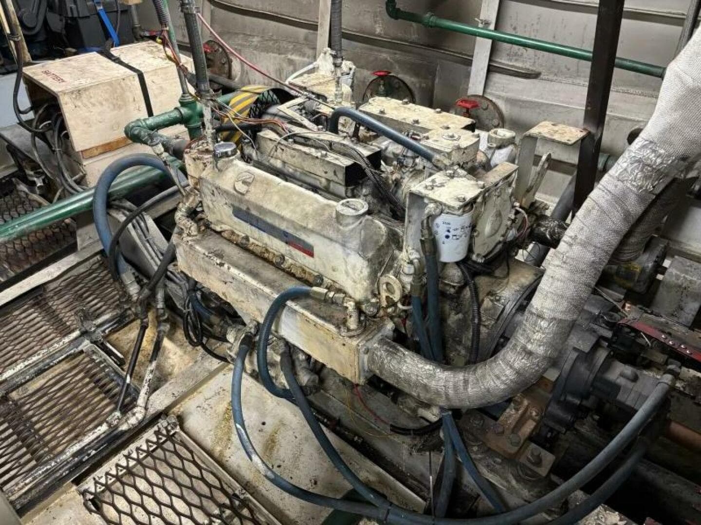 1984 Custom Vinette 99 Paddle Wheel