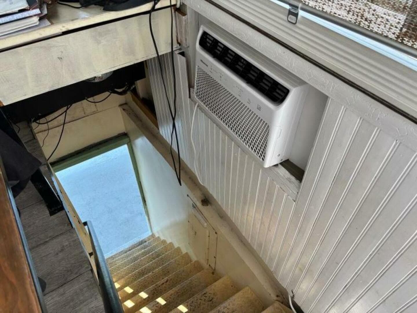 1984 Custom Vinette 99 Paddle Wheel