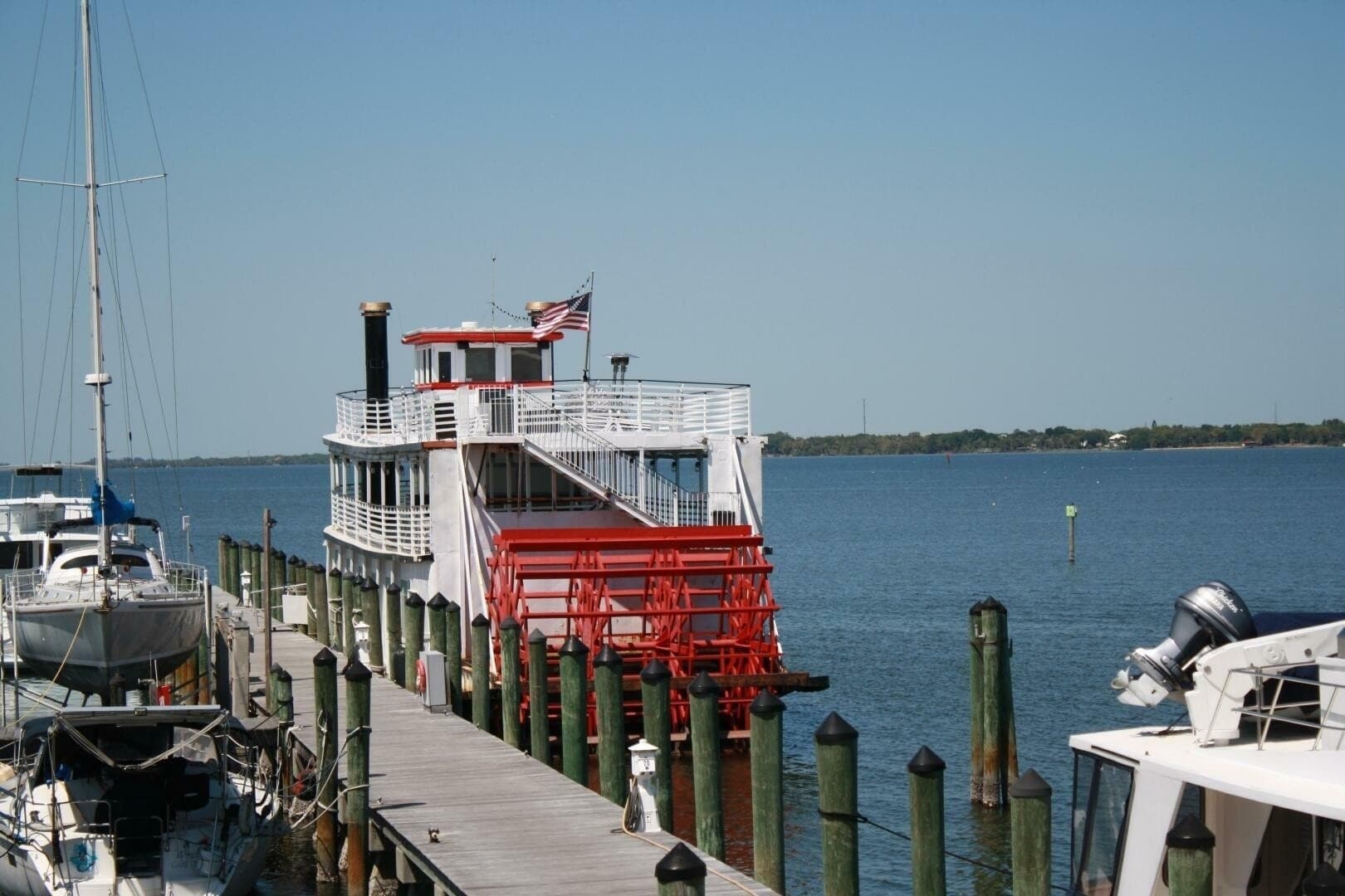 1984 Custom Paddle Wheel