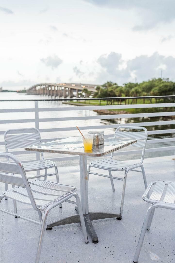 1984 Custom Vinette 99 Paddle Wheel