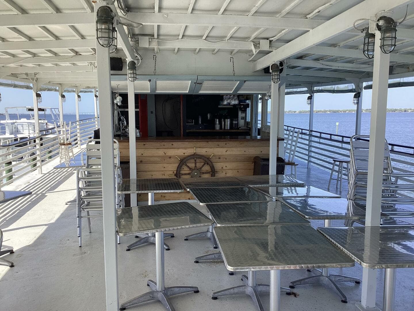 1984 Custom Vinette 99 Paddle Wheel