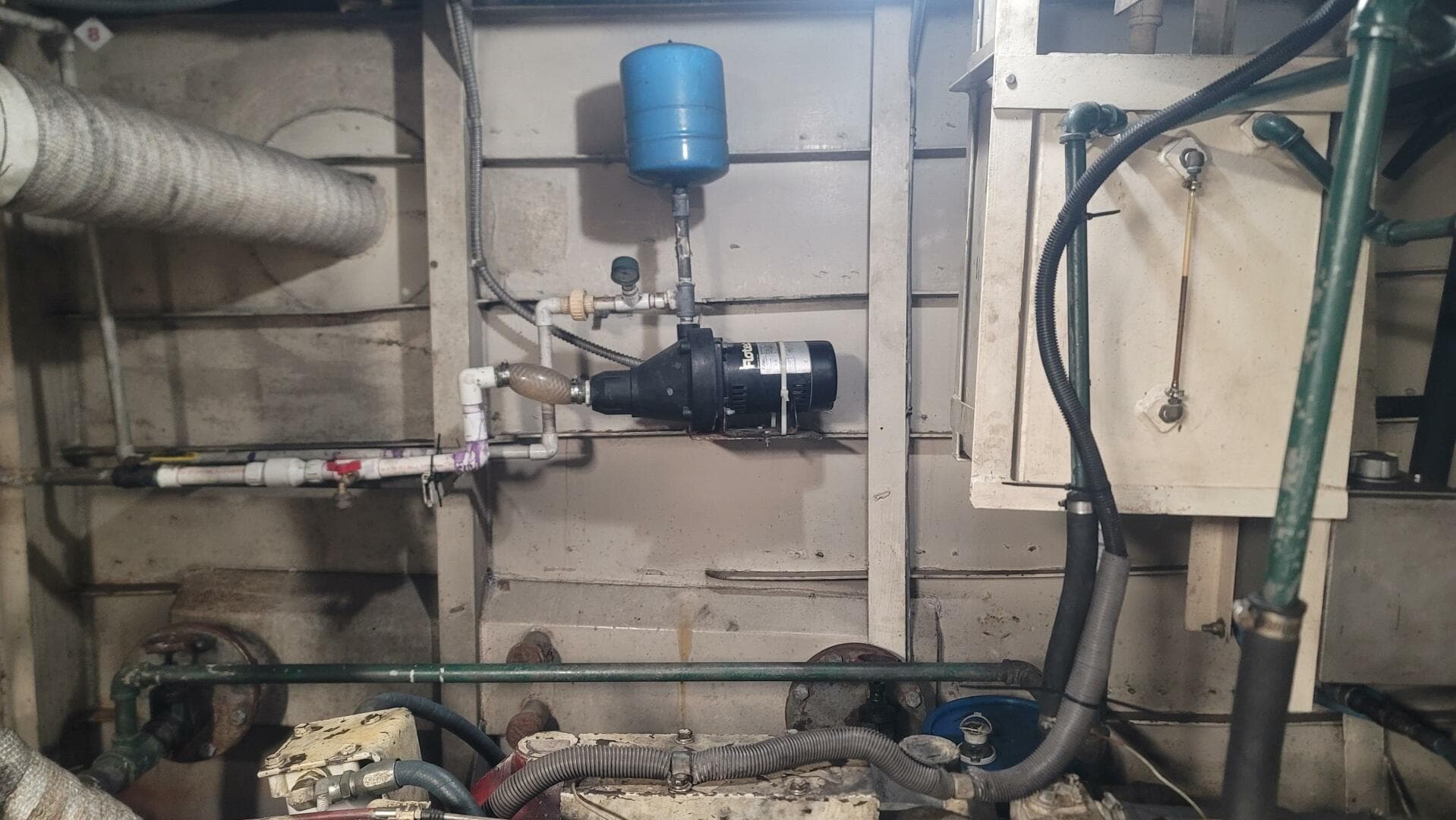 1984 Custom Vinette 99 Paddle Wheel