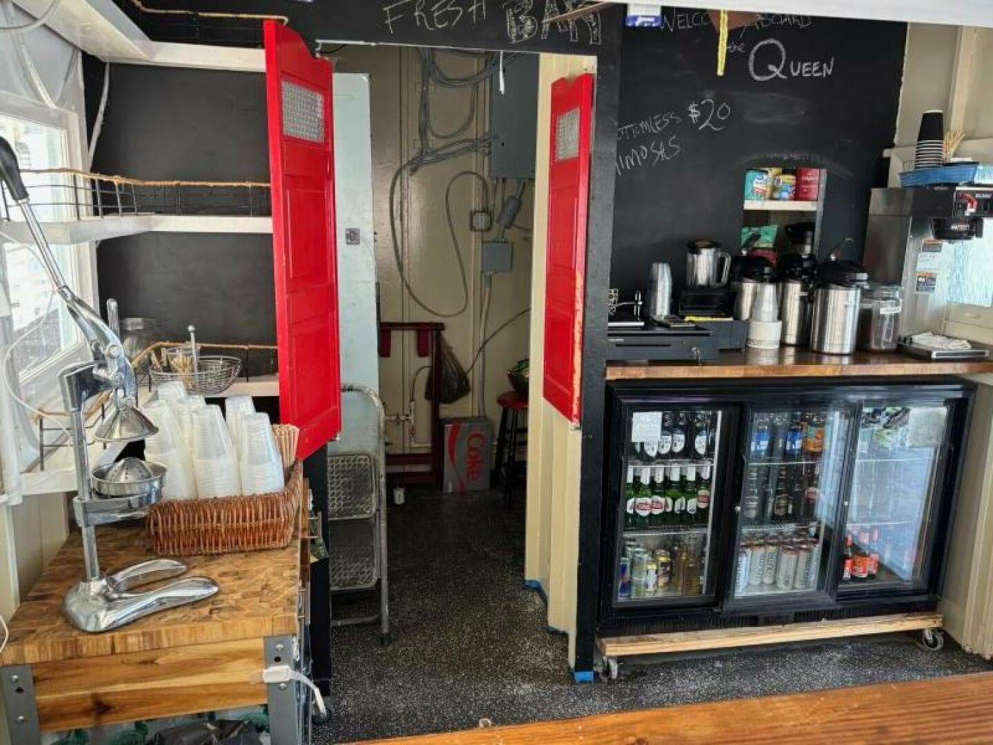 1984 Custom Vinette 99 Paddle Wheel