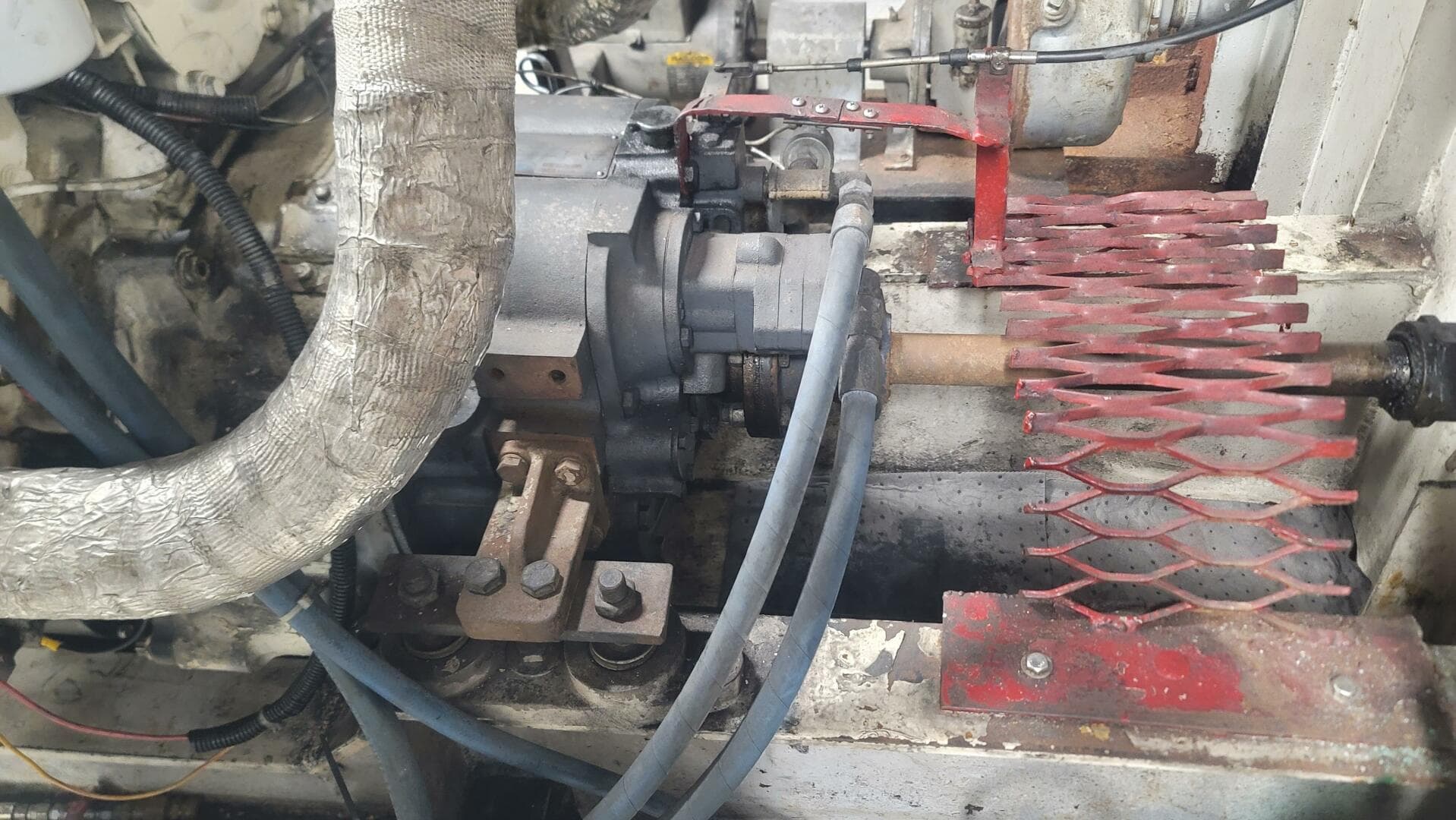 1984 Custom Vinette 99 Paddle Wheel