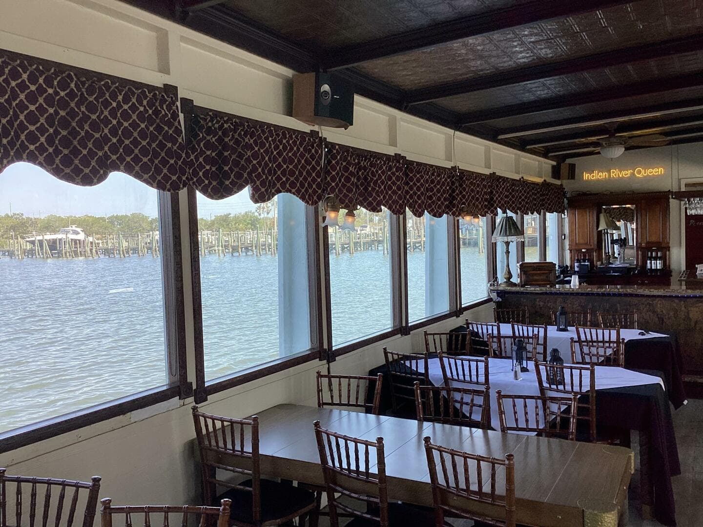 1984 Custom Vinette 99 Paddle Wheel