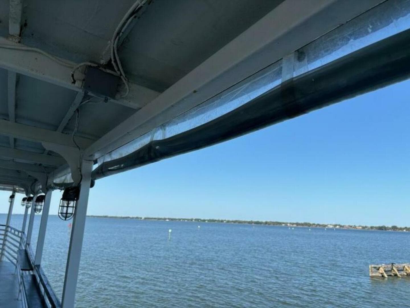 1984 Custom Vinette 99 Paddle Wheel