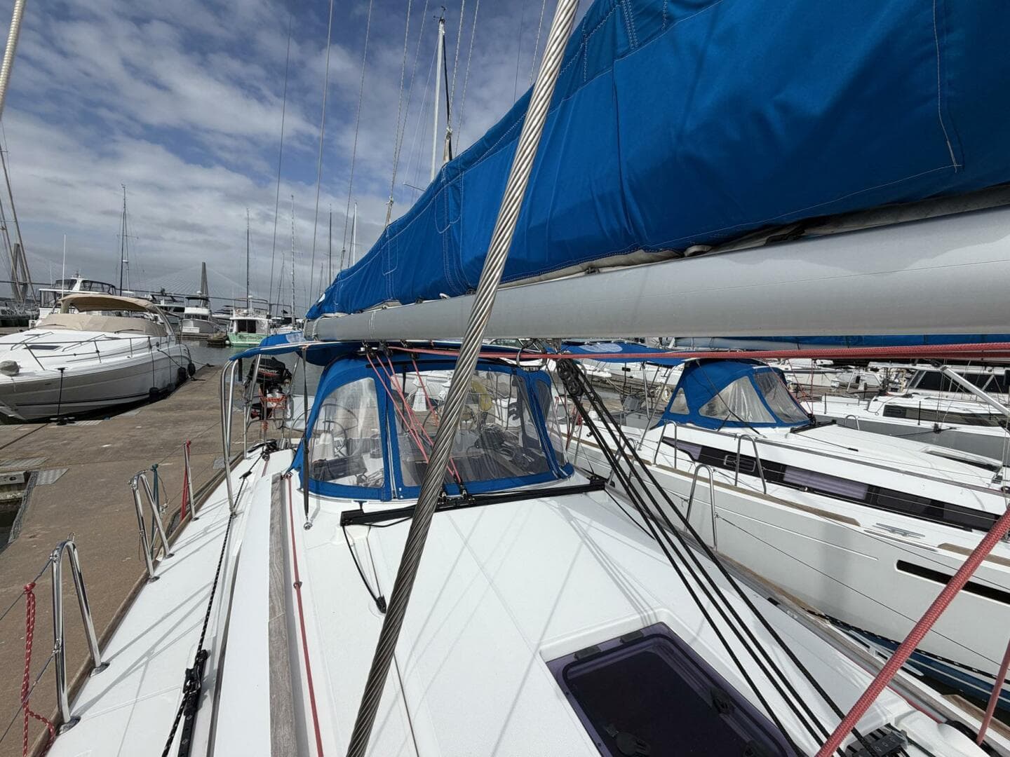 2018 Jeanneau Sun Odyssey 389