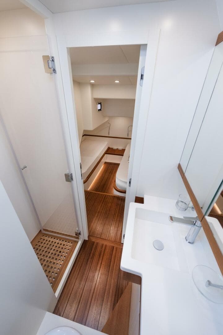 2025 Toy Marine 51 Fly