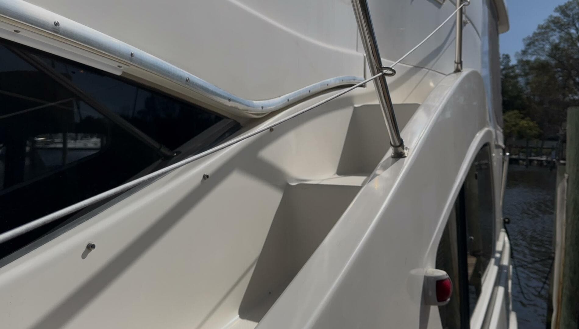 2005 Silverton 35 Motor Yacht