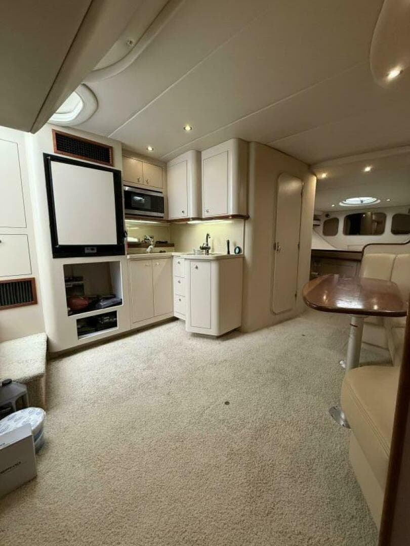 2001 Cruisers 3672 Express