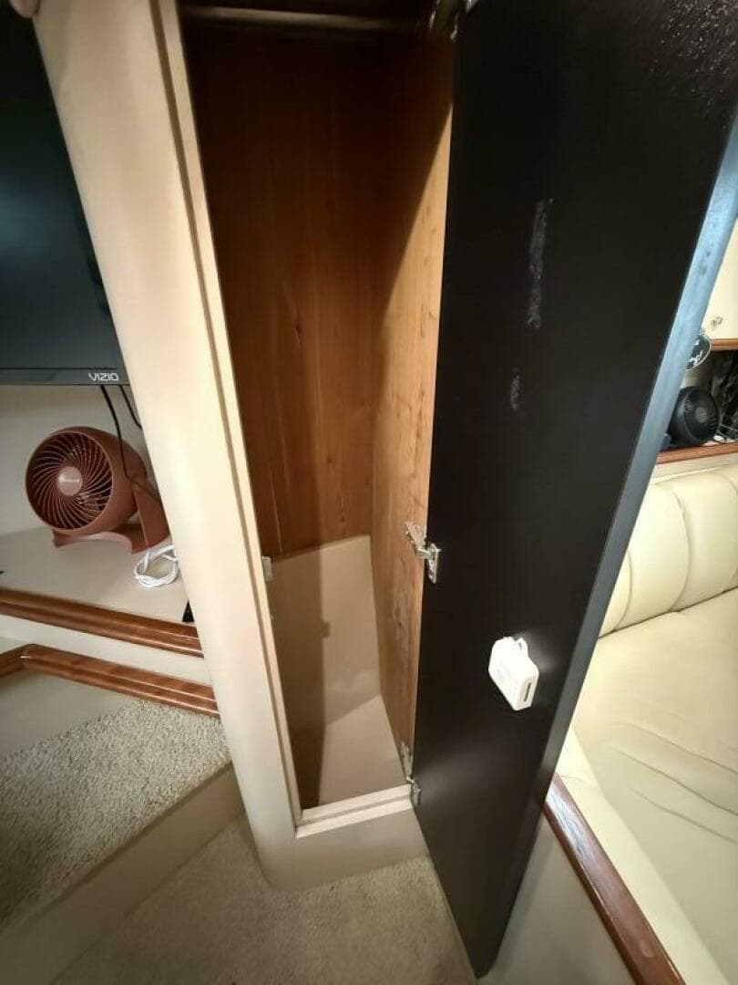 2001 Cruisers 3672 Express