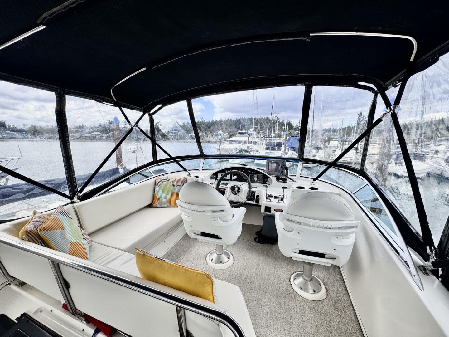 1998 Bayliner 4087