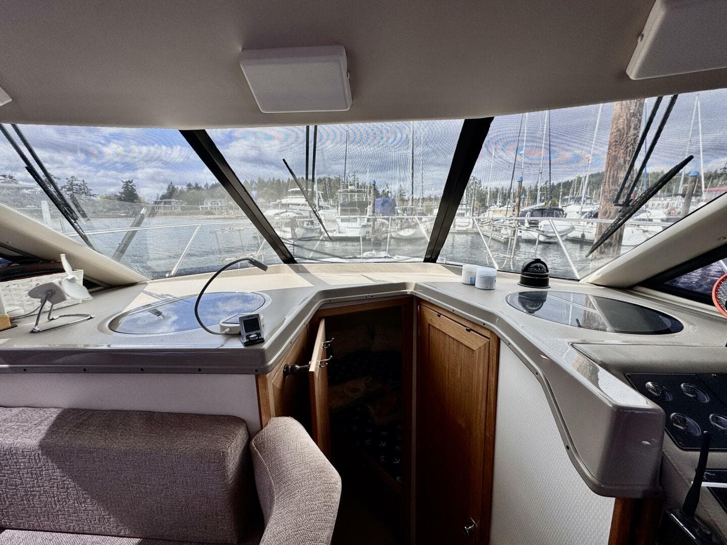 1998 Bayliner 4087