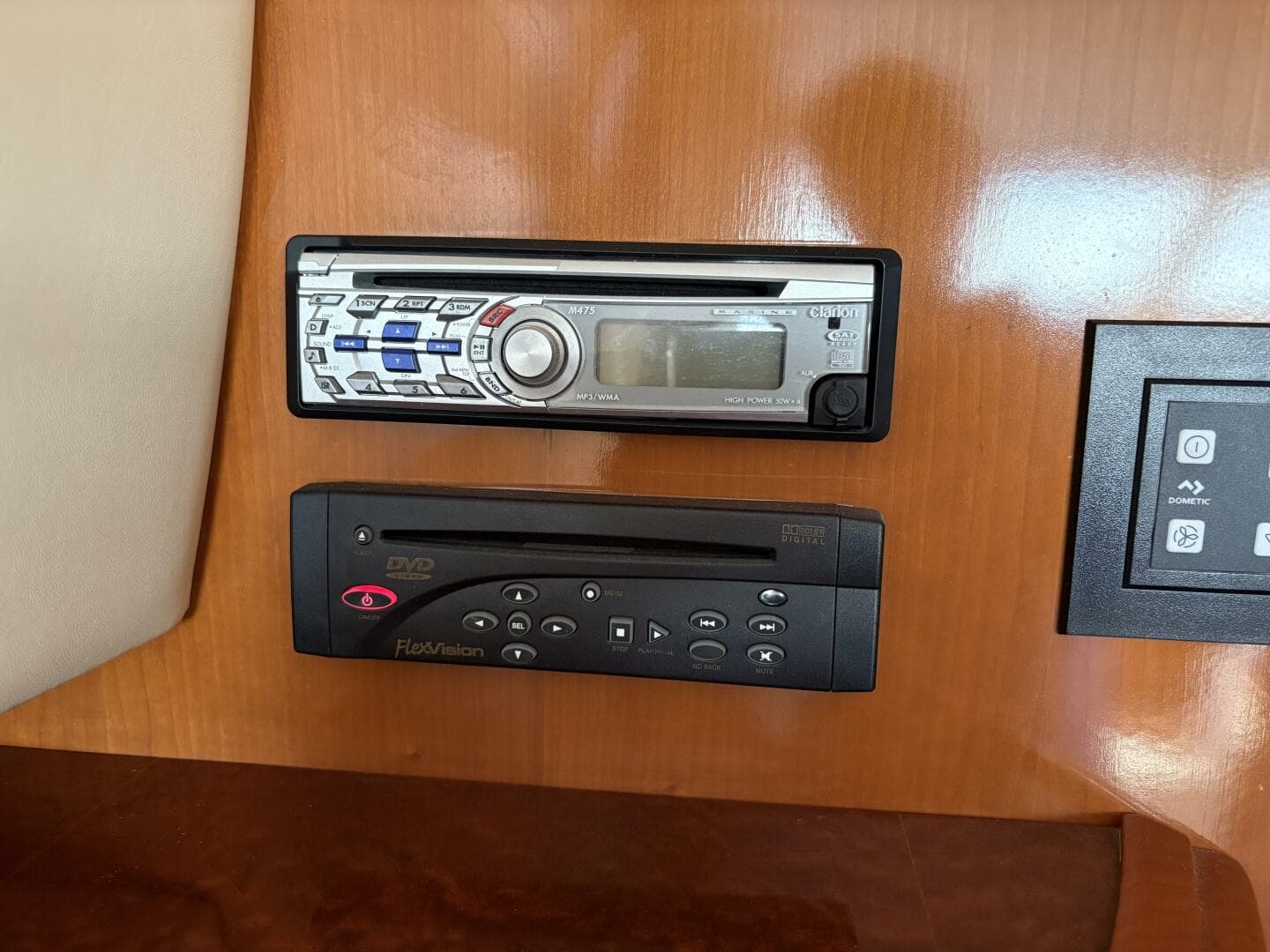 Stereo/ CD player 