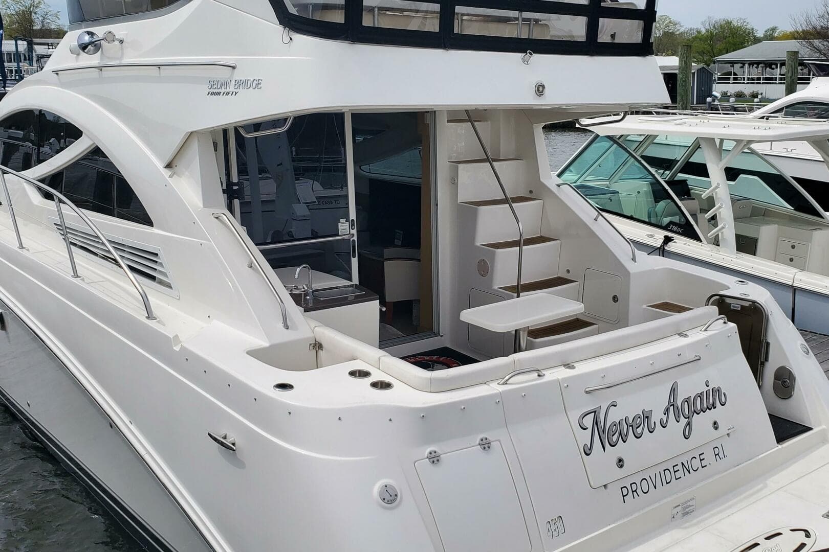 2012 Sea Ray 450 Sedan Bridge