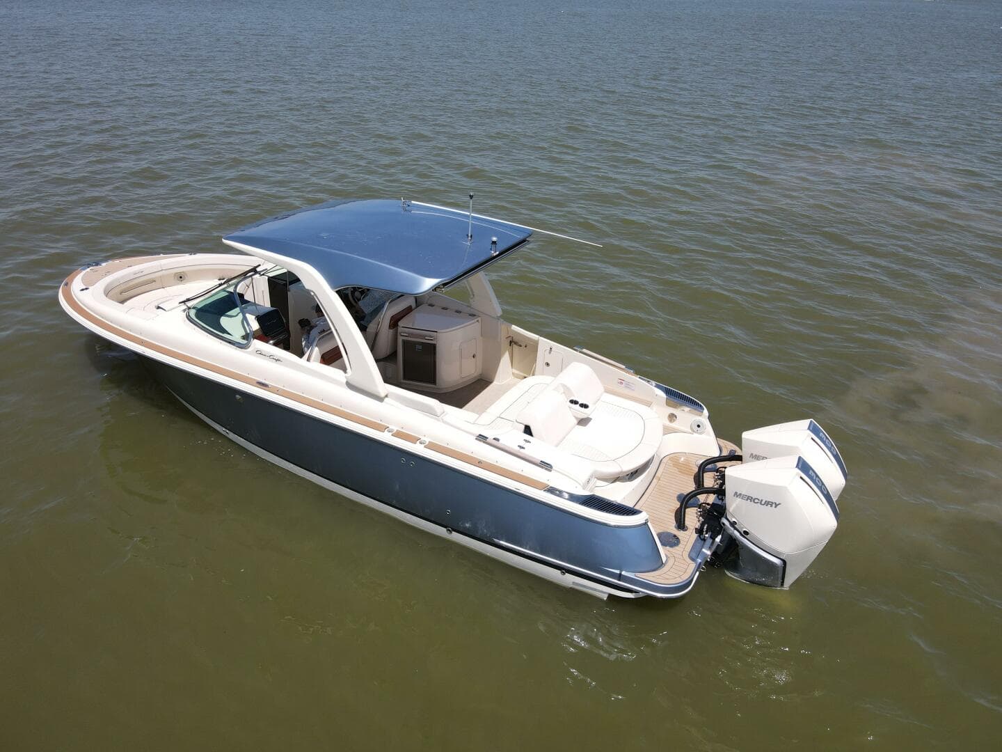 2023 Chris-Craft 31 Launch GT