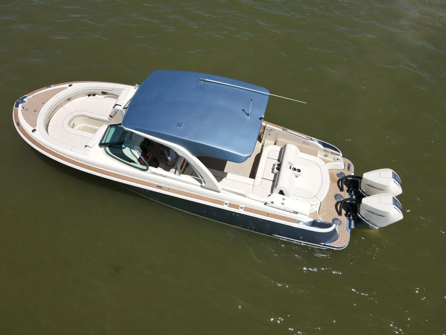 2023 Chris-Craft 31 Launch GT