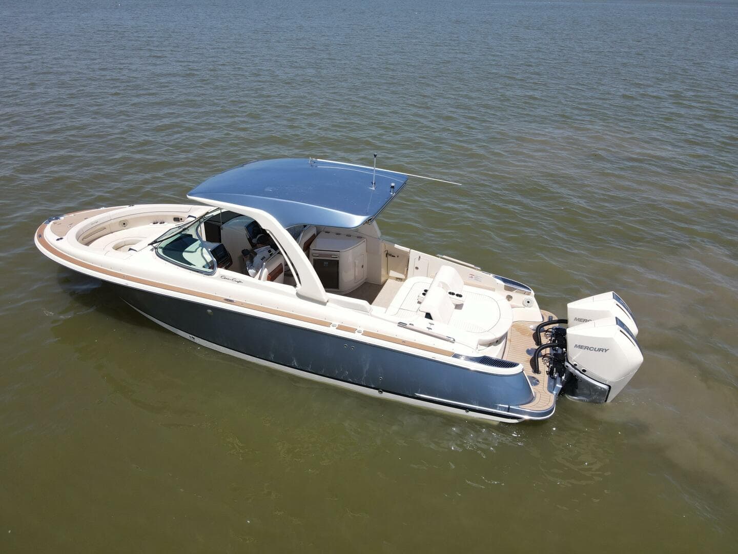 2023 Chris-Craft 31 Launch GT