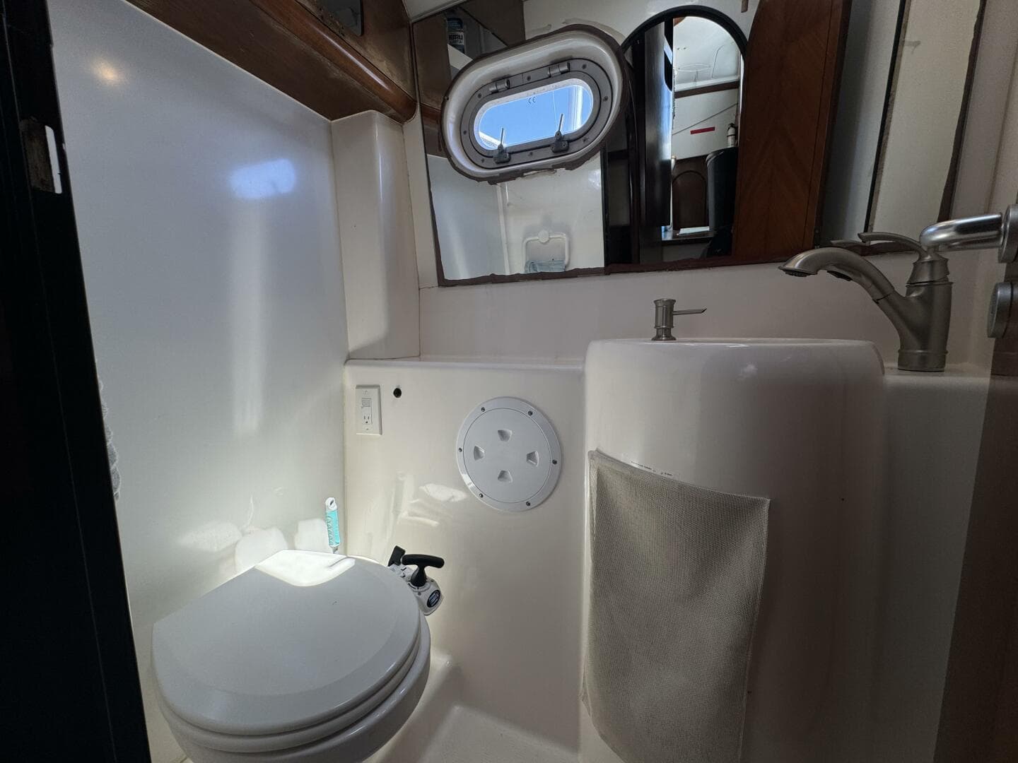 1999 Fountaine Pajot Bahia 46