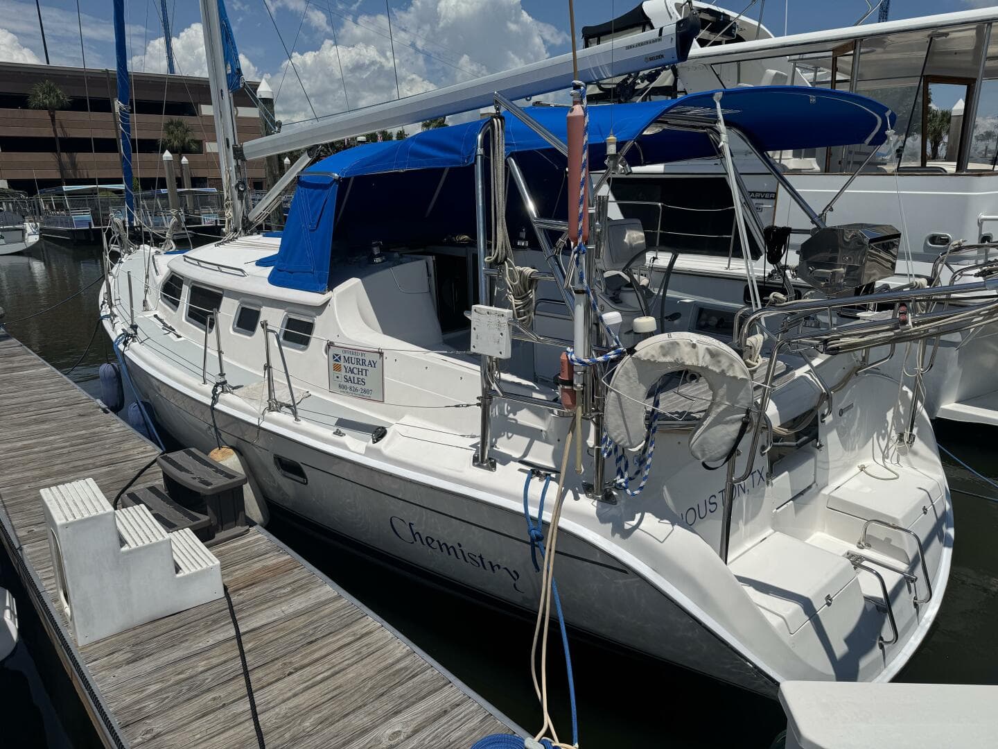 2007 Hunter Deck Salon