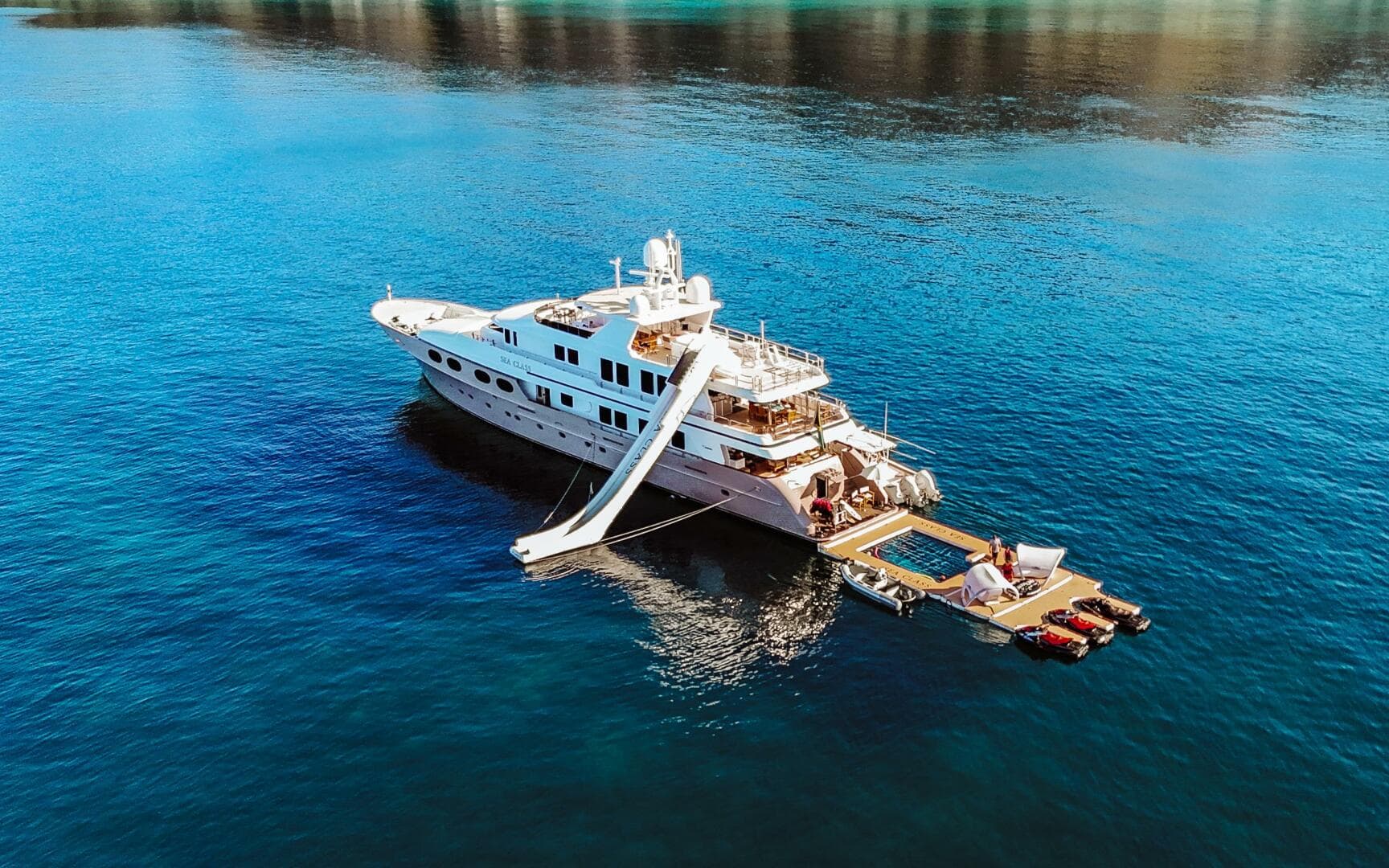 1997 Christensen Motor Yacht