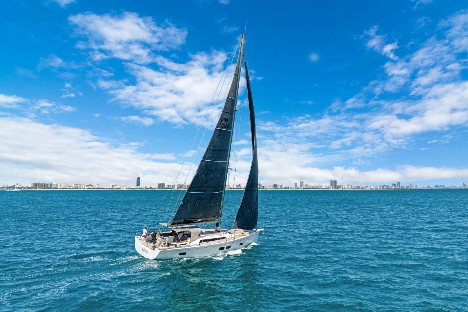 2017 Grand Soleil 52 Long Cruise