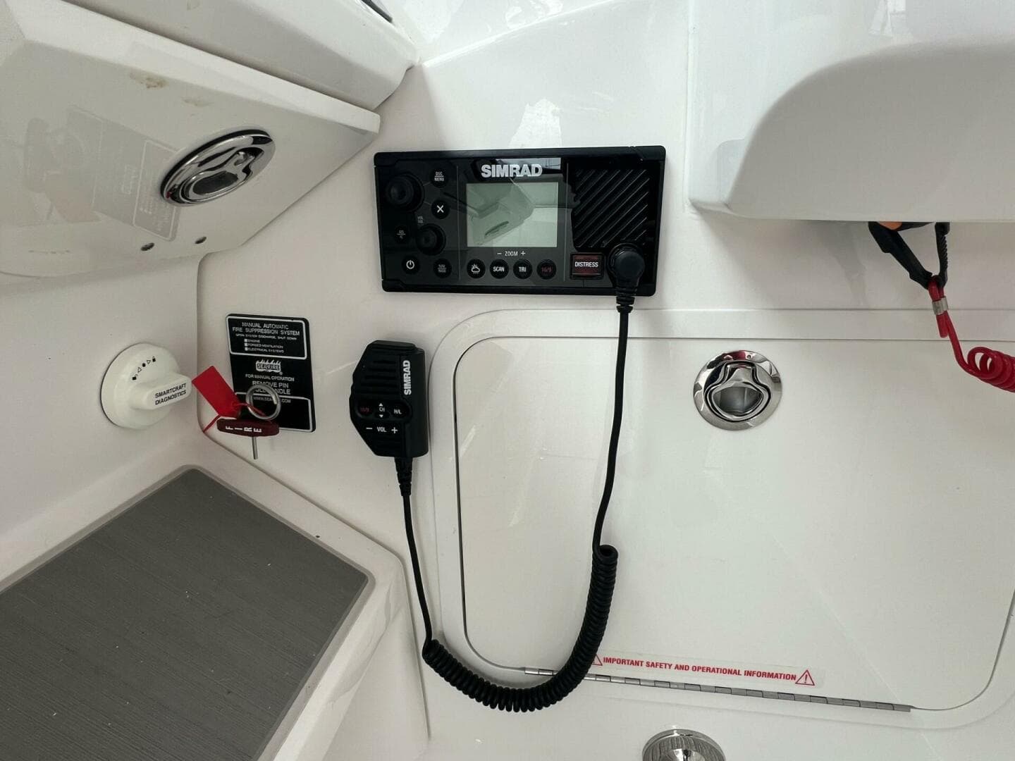 2023 Sea Ray 320 Sundancer