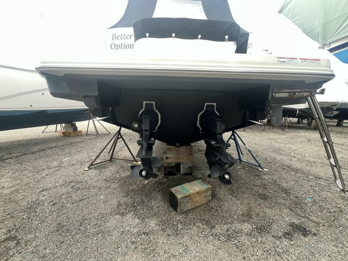 2023 Sea Ray 320 Sundancer