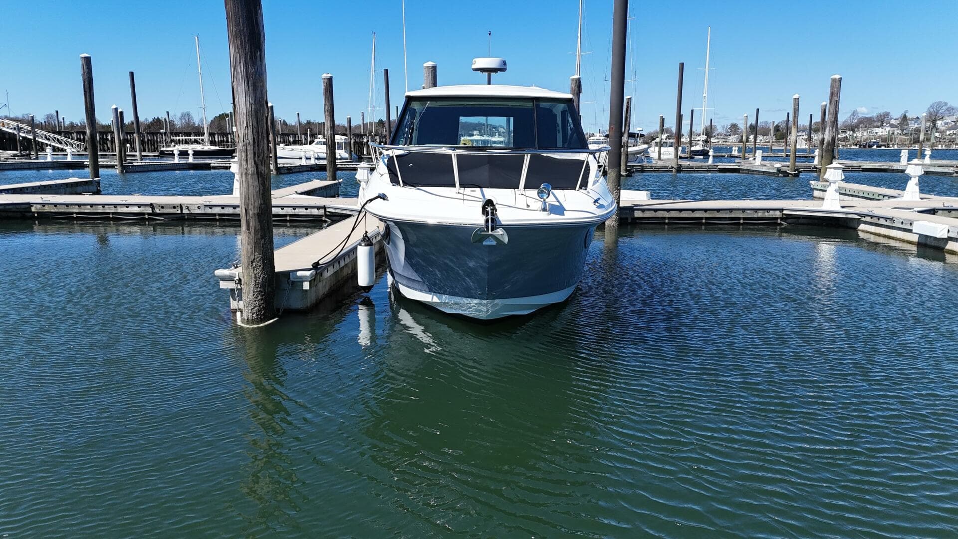 2023 Sea Ray 320 Sundancer