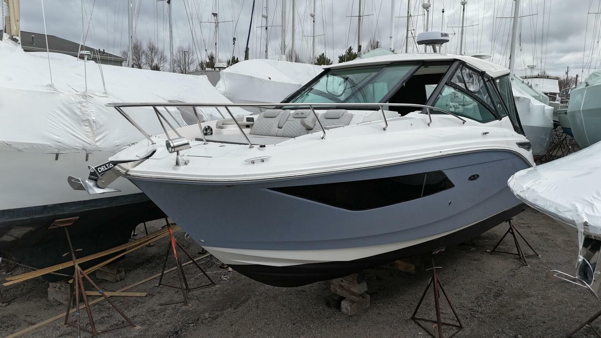 2023 Sea Ray 320 Sundancer