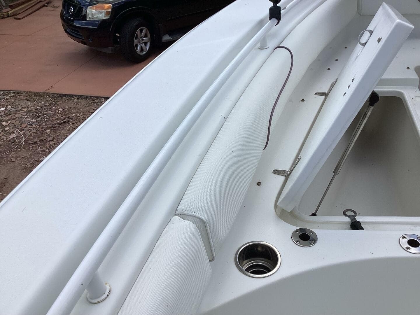 2018 Sea Hunt Gamefish 27