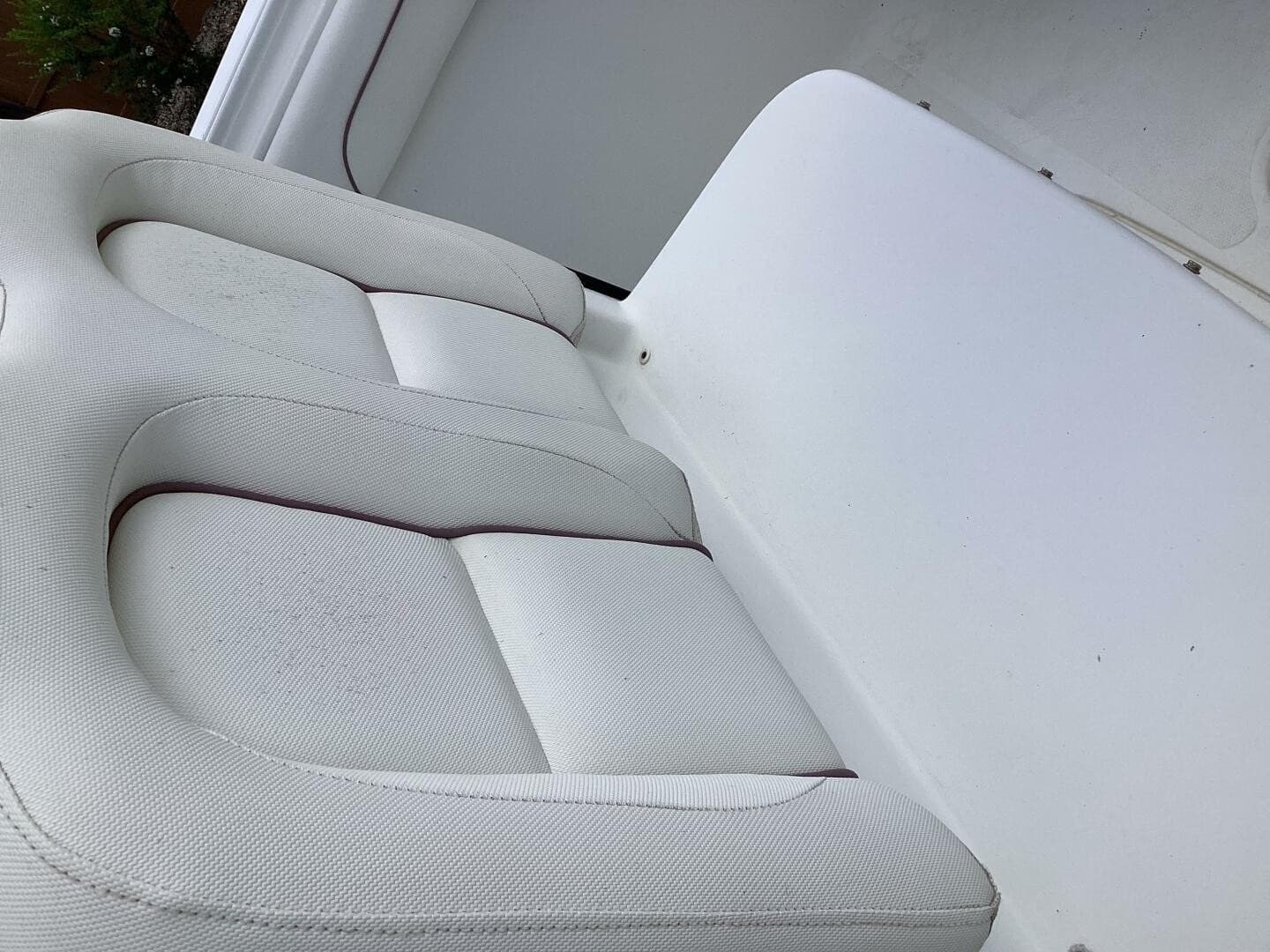 2018 Sea Hunt Gamefish 27