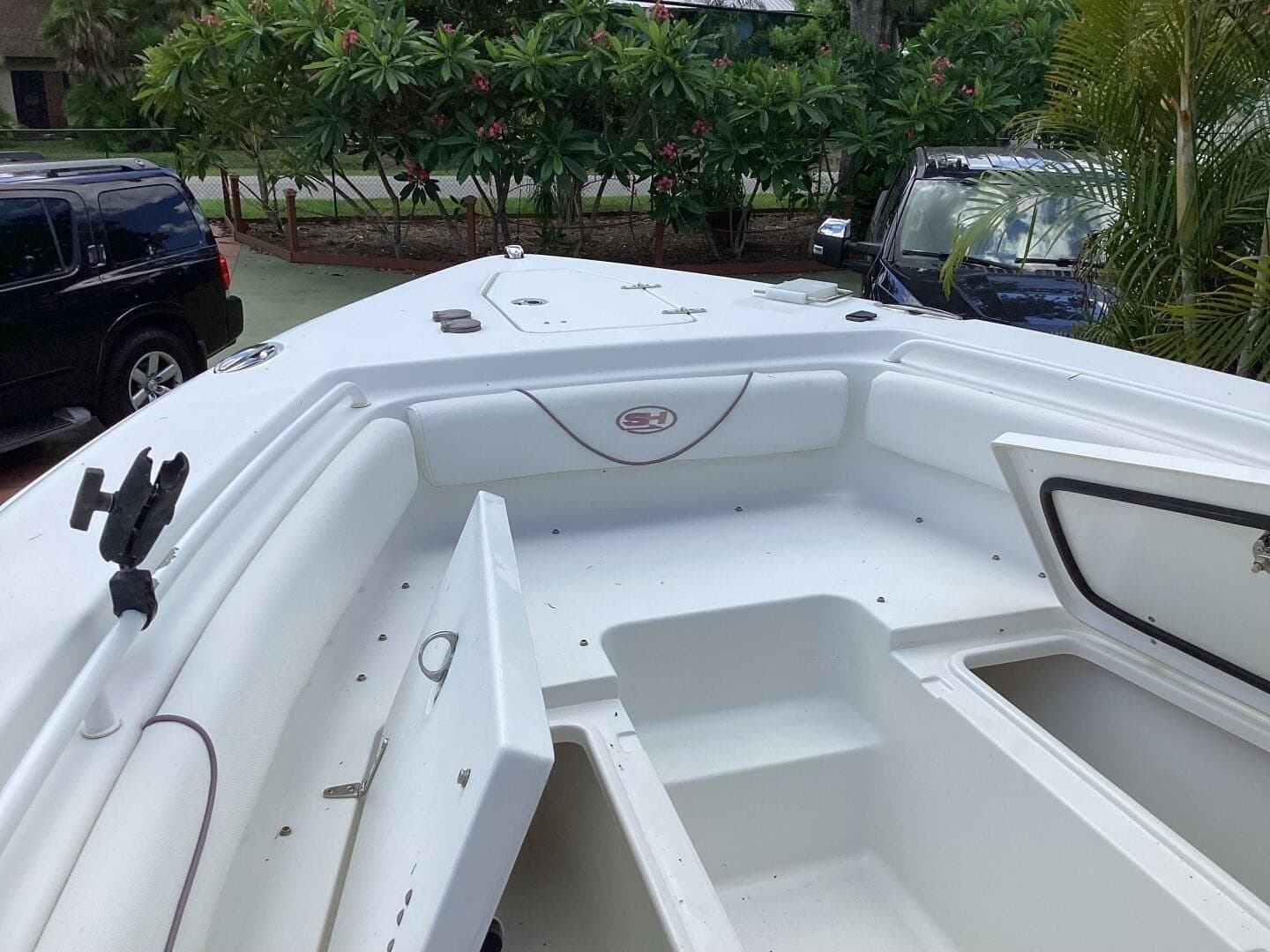2018 Sea Hunt Gamefish 27