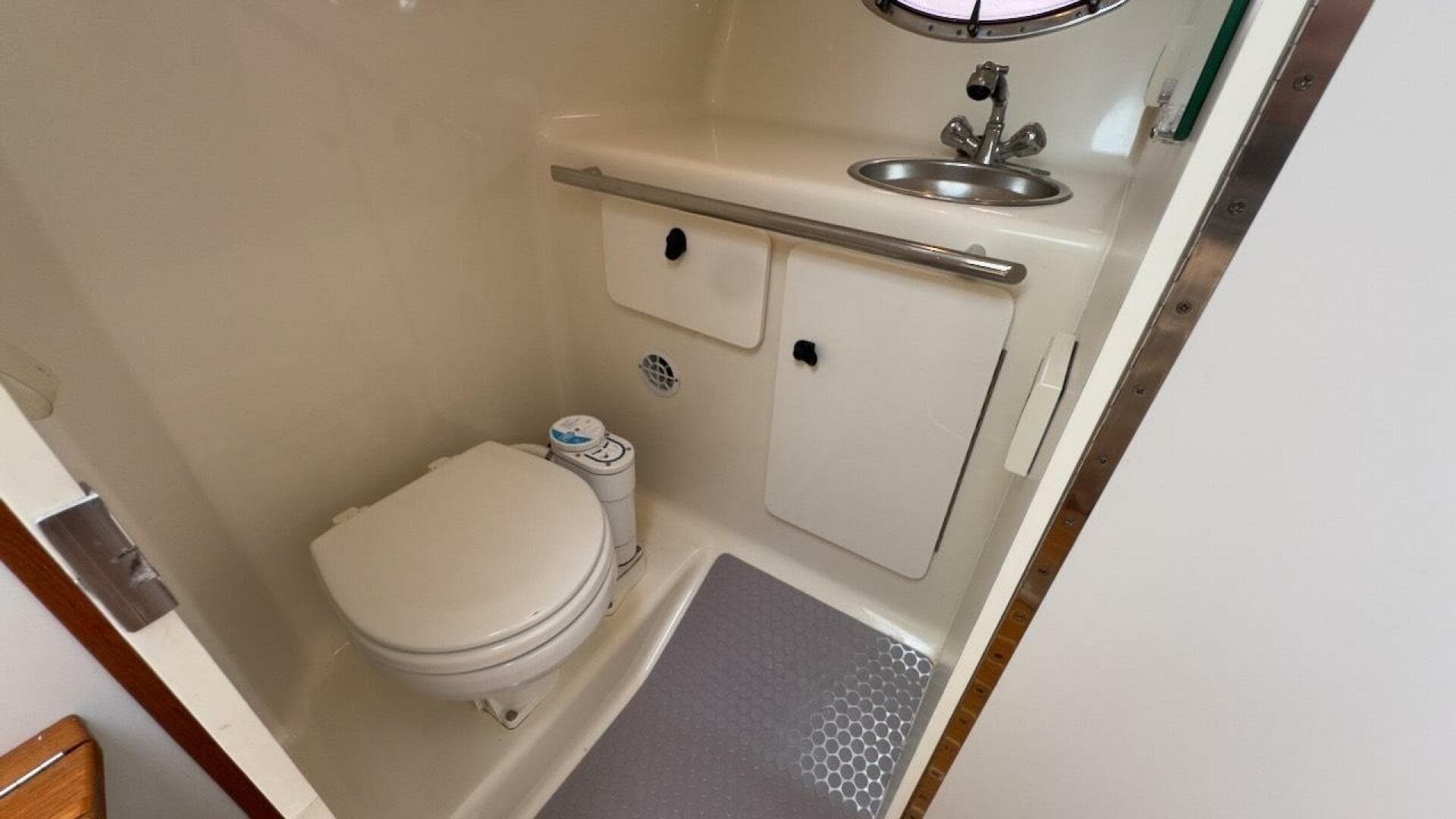 2005 Tiara Yachts 2900 Open