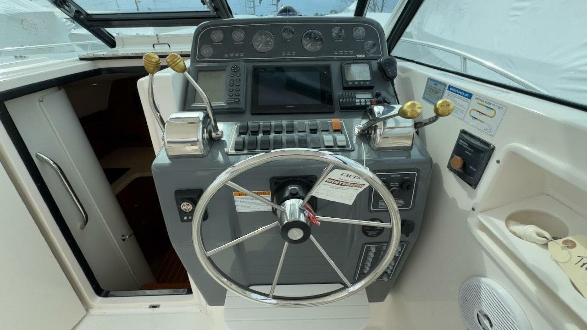 2005 Tiara Yachts 2900 Open