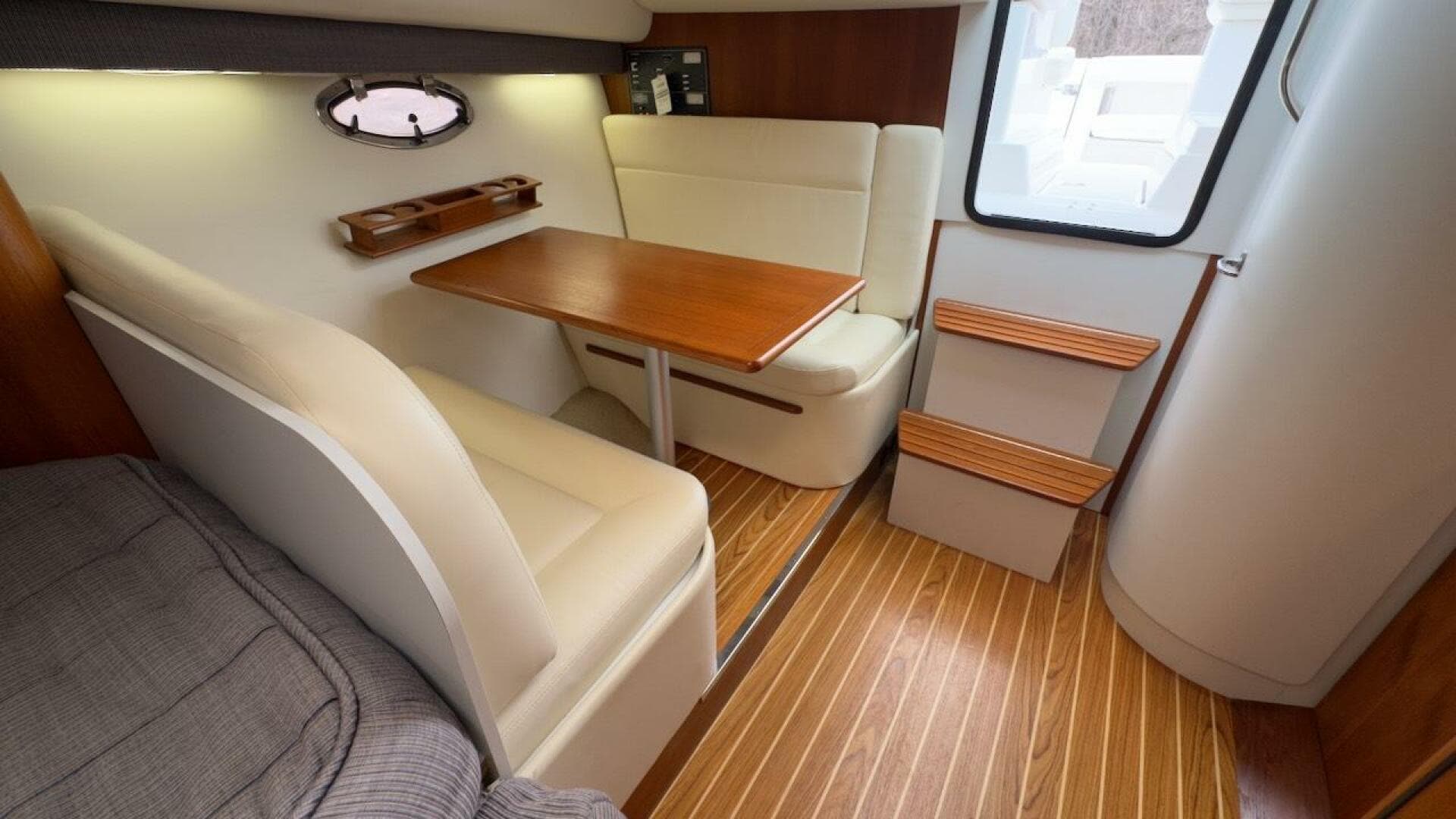 2005 Tiara Yachts 2900 Open
