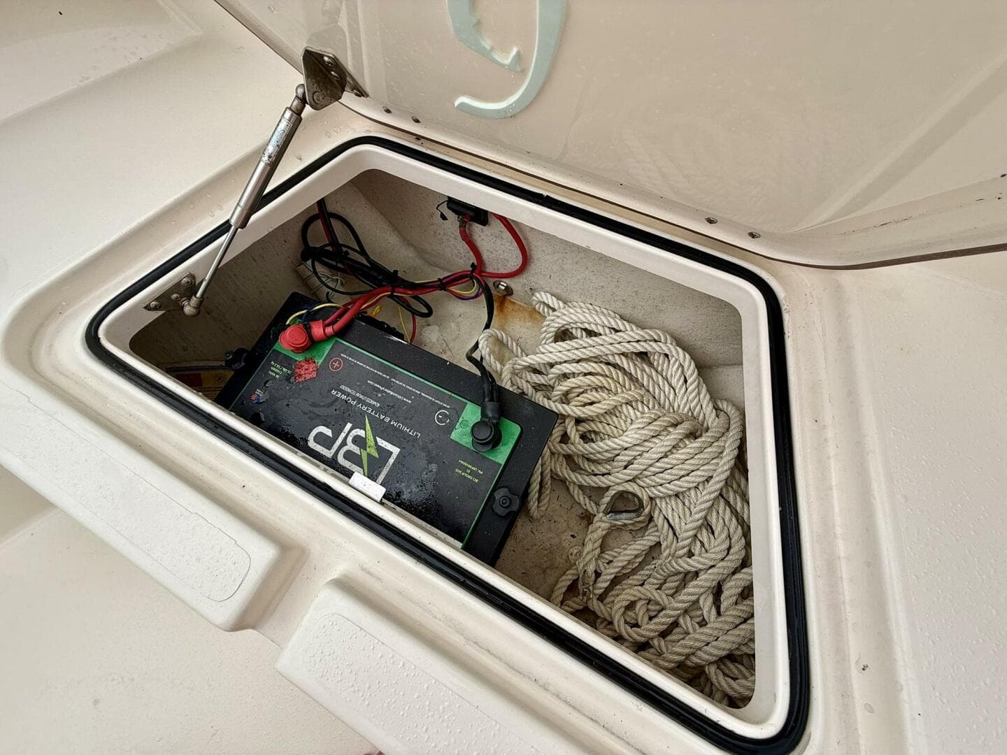 2019 Young Boats 27 - Storage 