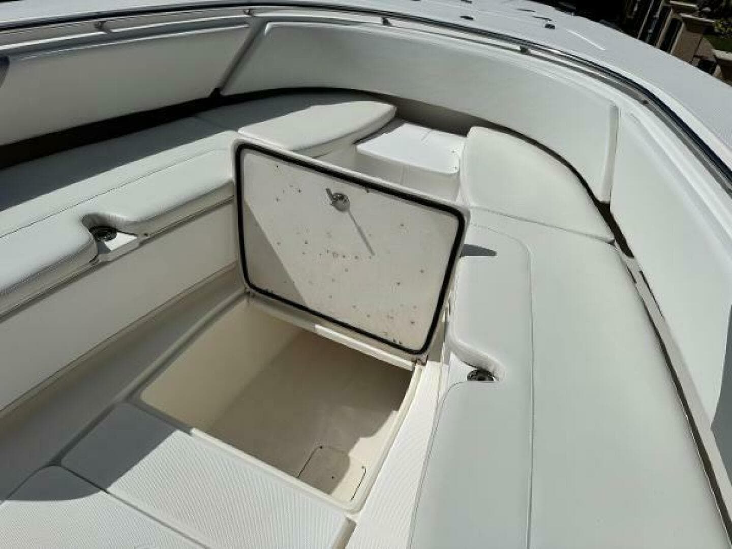 2008 Fountain 34 Center Consoles