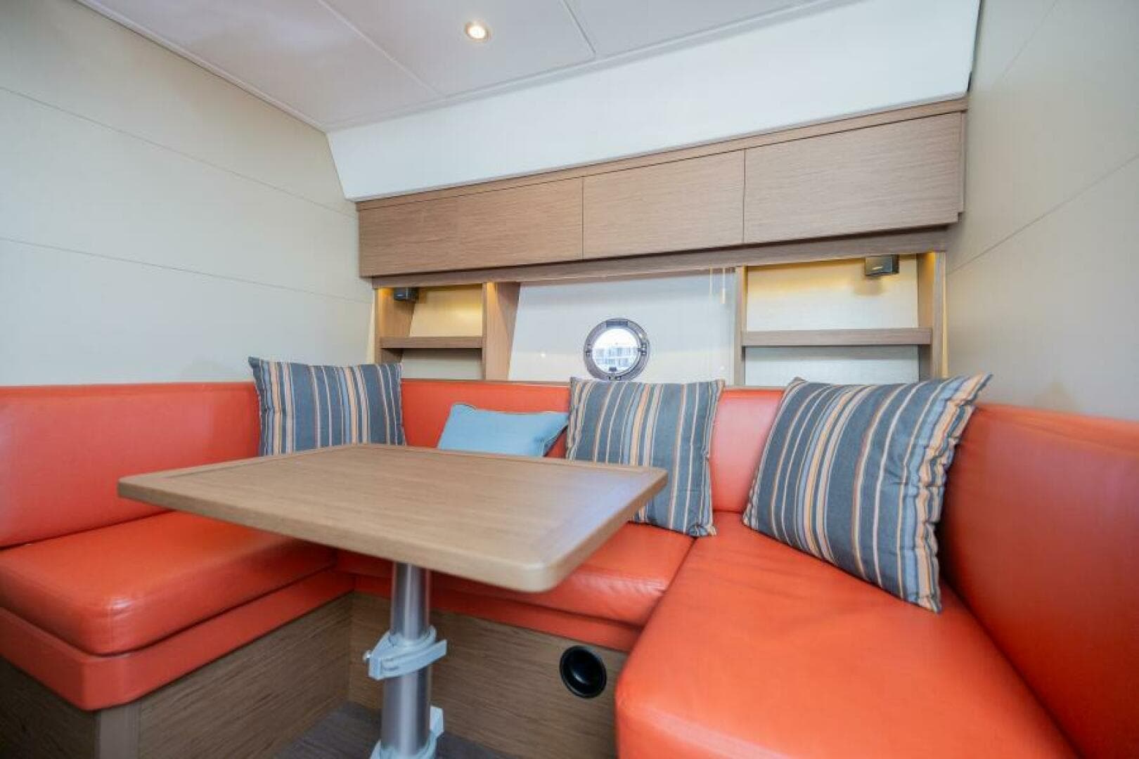 2019 Beneteau Gran Turismo 46